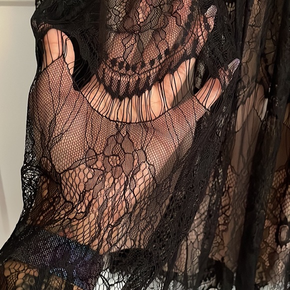 Dress - Picture 3 of 5